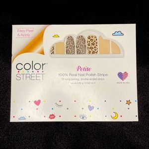 Color Street Petite Nail Strips in Leopard Print